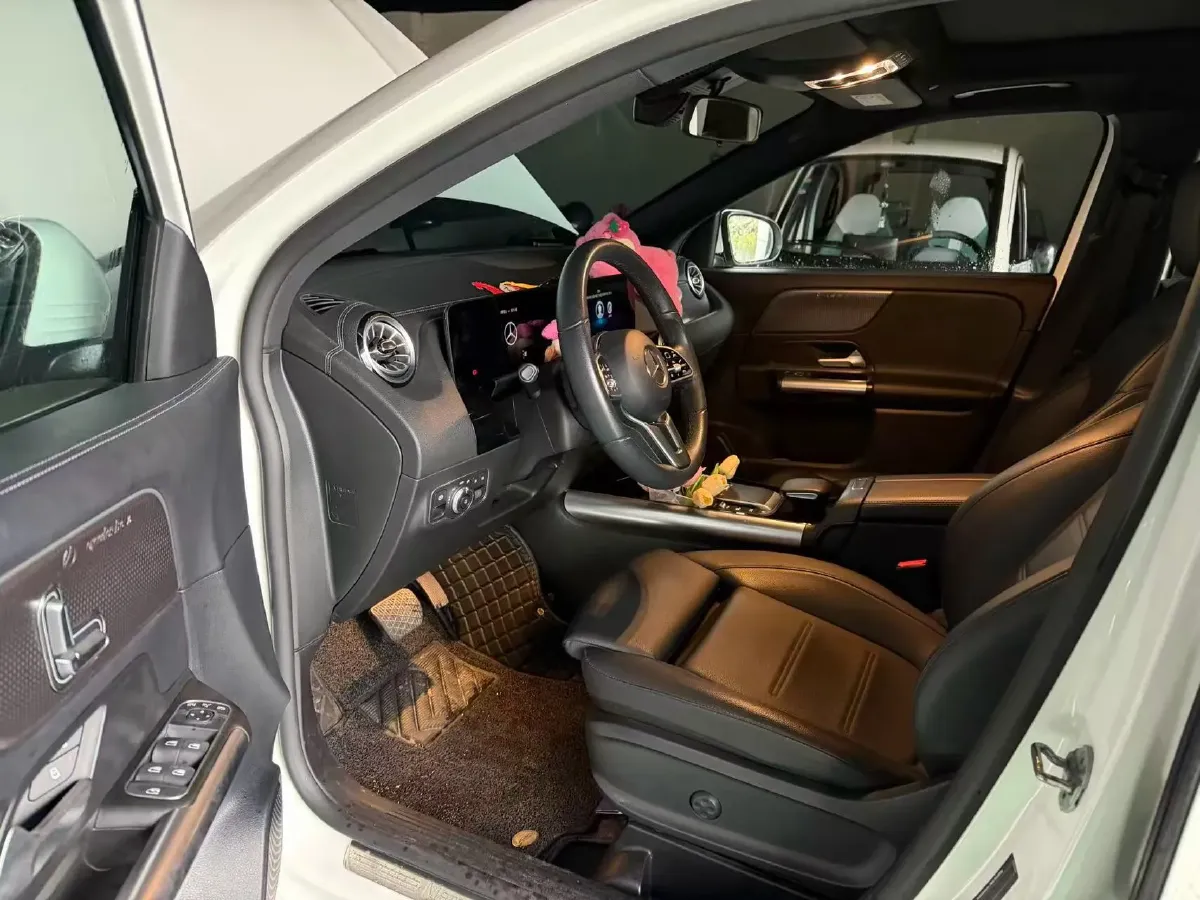 2022 Mercedes-Benz GLA Class 1.3T 163HP L4 7DCT,autocango,china used car exporter,china ev exporter,chinese used car exporter,chinese used ev exporter