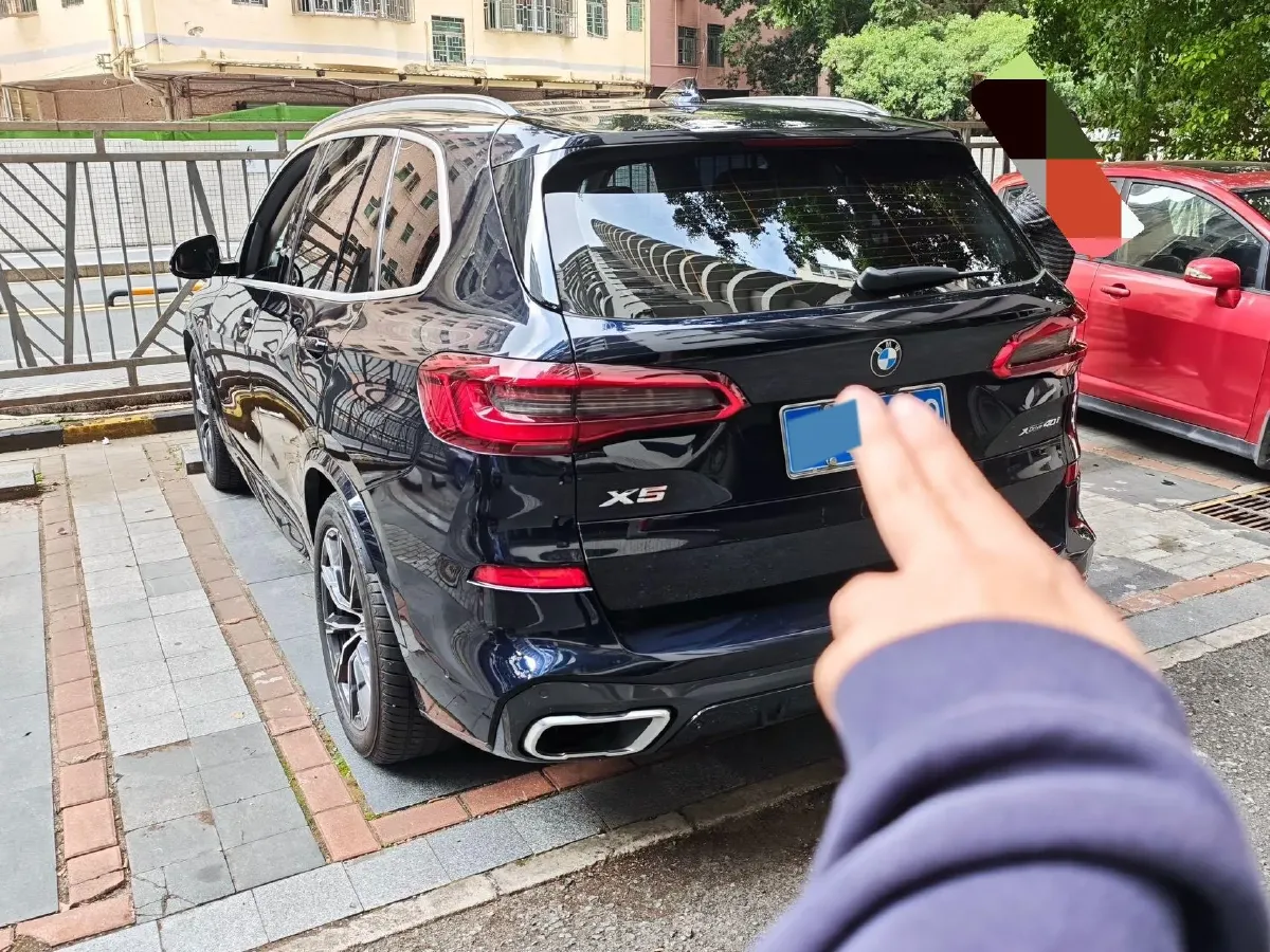 2020 BMW X5 3.0T 340HP L6 8AT,autocango,china used car exporter,china ev exporter,chinese used car exporter,chinese used ev exporter