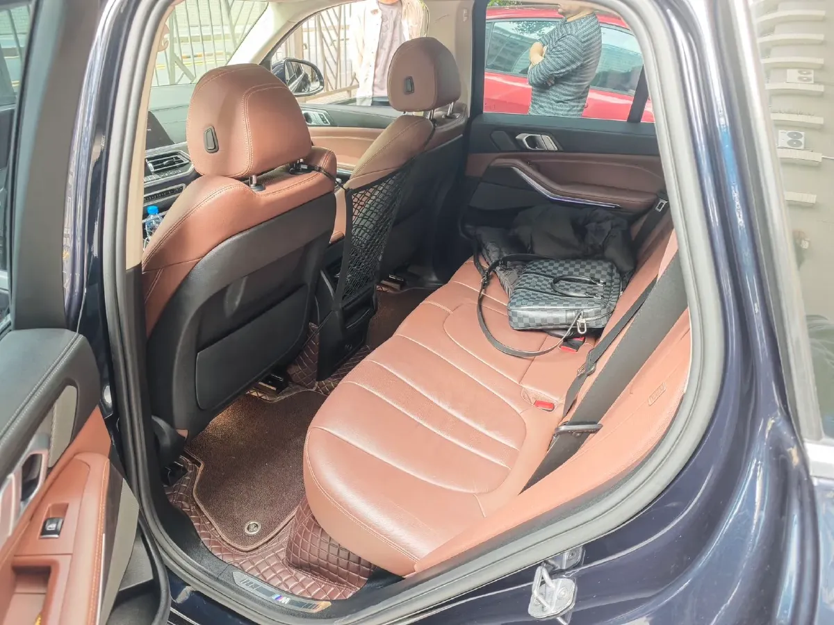 2020 BMW X5 3.0T 340HP L6 8AT,autocango,china used car exporter,china ev exporter,chinese used car exporter,chinese used ev exporter