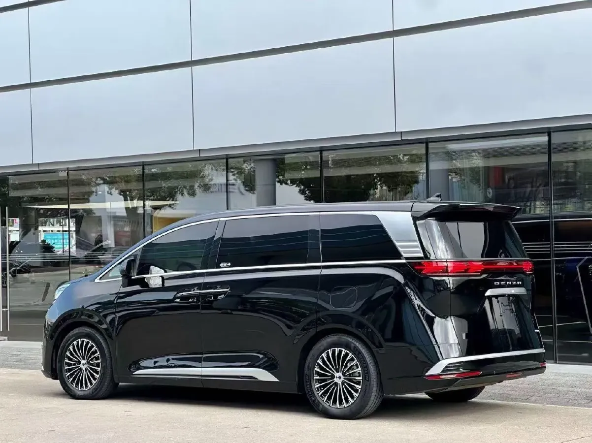 2024 Denza D9 1.5T 139HP L4 E-CVT PHEV 40KWH,autocango,china used car exporter,china ev exporter,chinese used car exporter,chinese used ev exporter
