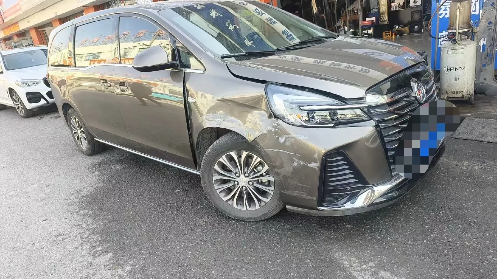 2023 Buick GL8 2.0T 237HP L4 9AT,autocango,china used car exporter,china ev exporter,chinese used car exporter,chinese used ev exporter