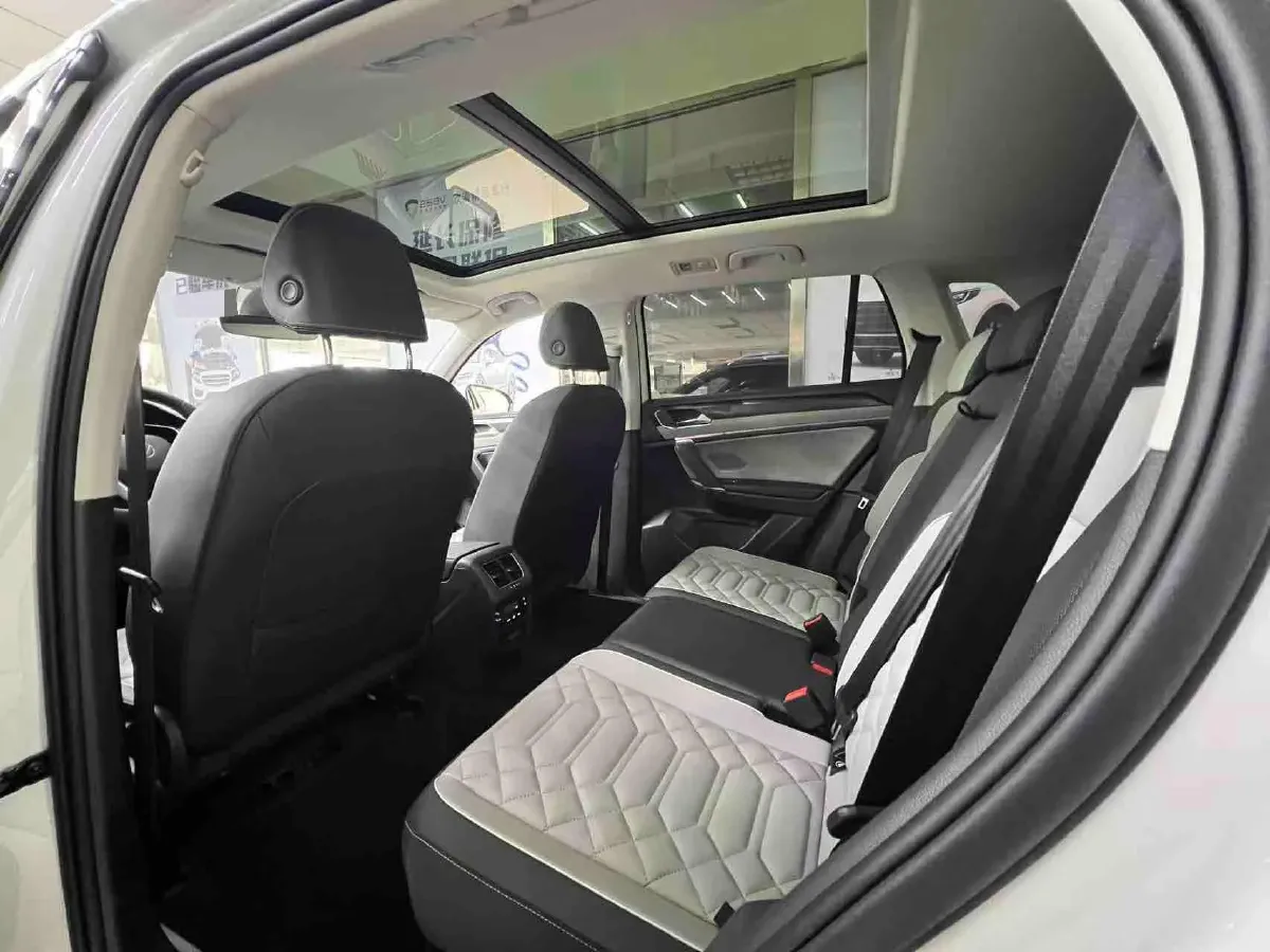 2023 Volkswagen Tayron 1.4T 150HP L4 7DCT,autocango,china used car exporter,china ev exporter,chinese used car exporter,chinese used ev exporter