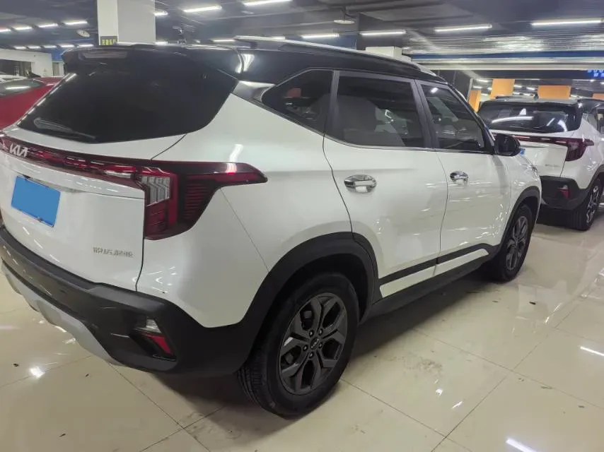 2023 Kia Seltos 1.5L 115HP L4 CVT,autocango,china used car exporter,china ev exporter,chinese used car exporter,chinese used ev exporter