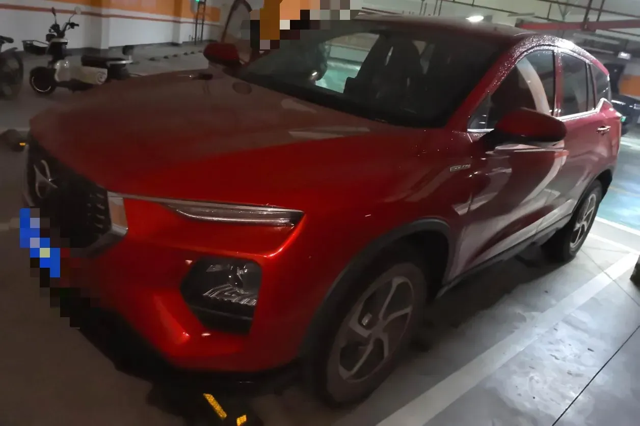 2019 HaiMa 8S 1.6T 195HP L4 6AT,autocango,china used car exporter,china ev exporter,chinese used car exporter,chinese used ev exporter