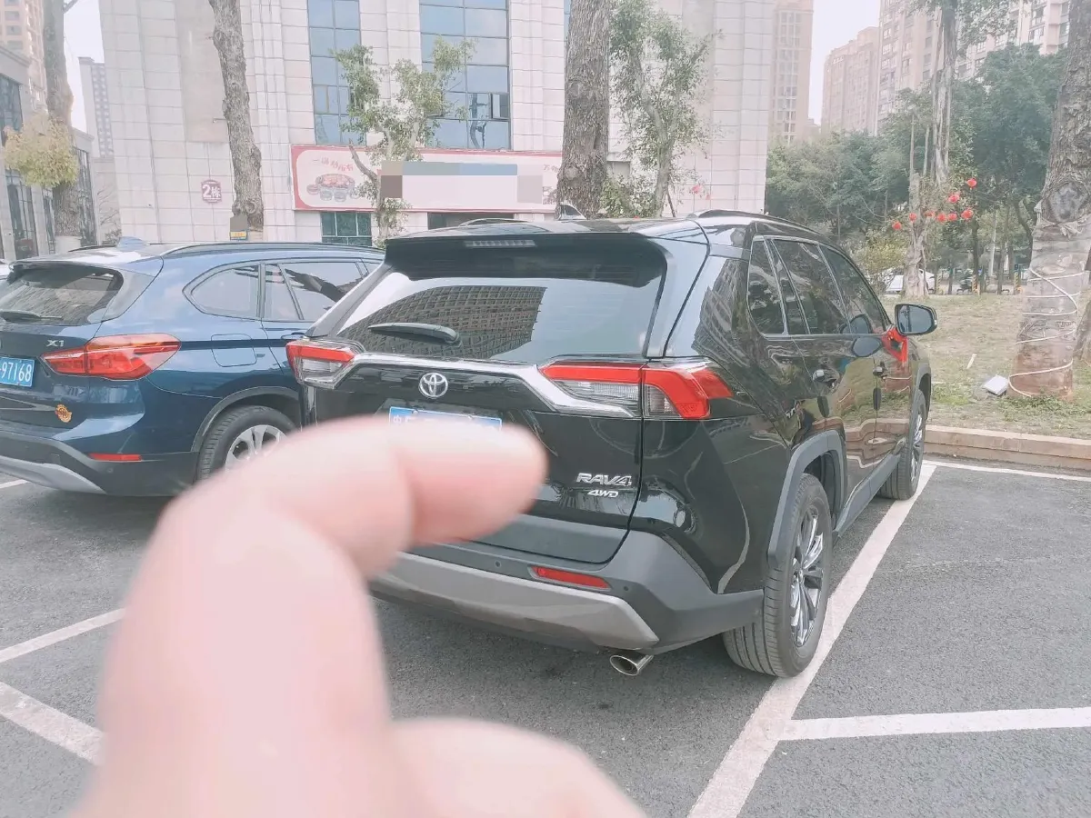 2023 Toyota RAV4 2.0L 171HP L4 CVT,autocango,china used car exporter,china ev exporter,chinese used car exporter,chinese used ev exporter