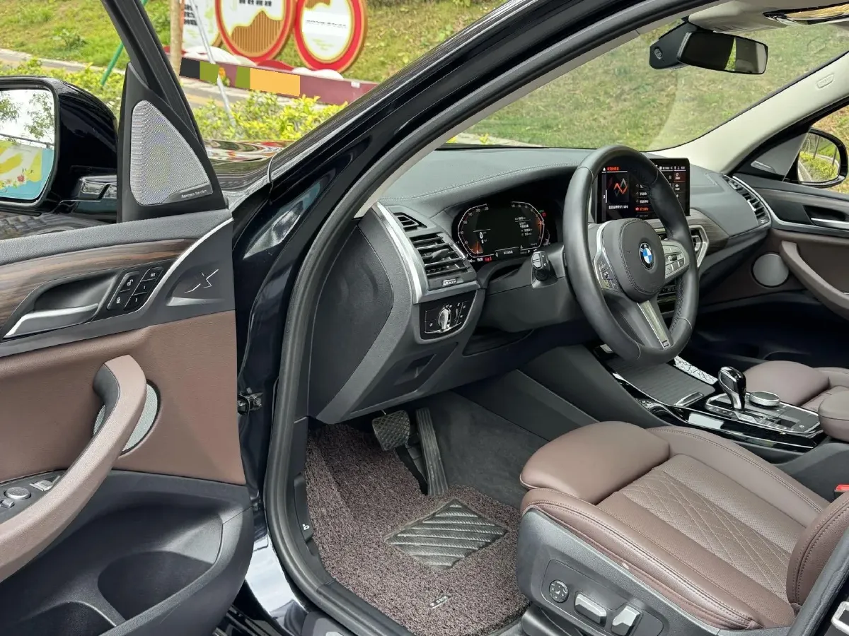 2023 BMW X3 2.0T 245HP L4 8AT,autocango,china used car exporter,china ev exporter,chinese used car exporter,chinese used ev exporter