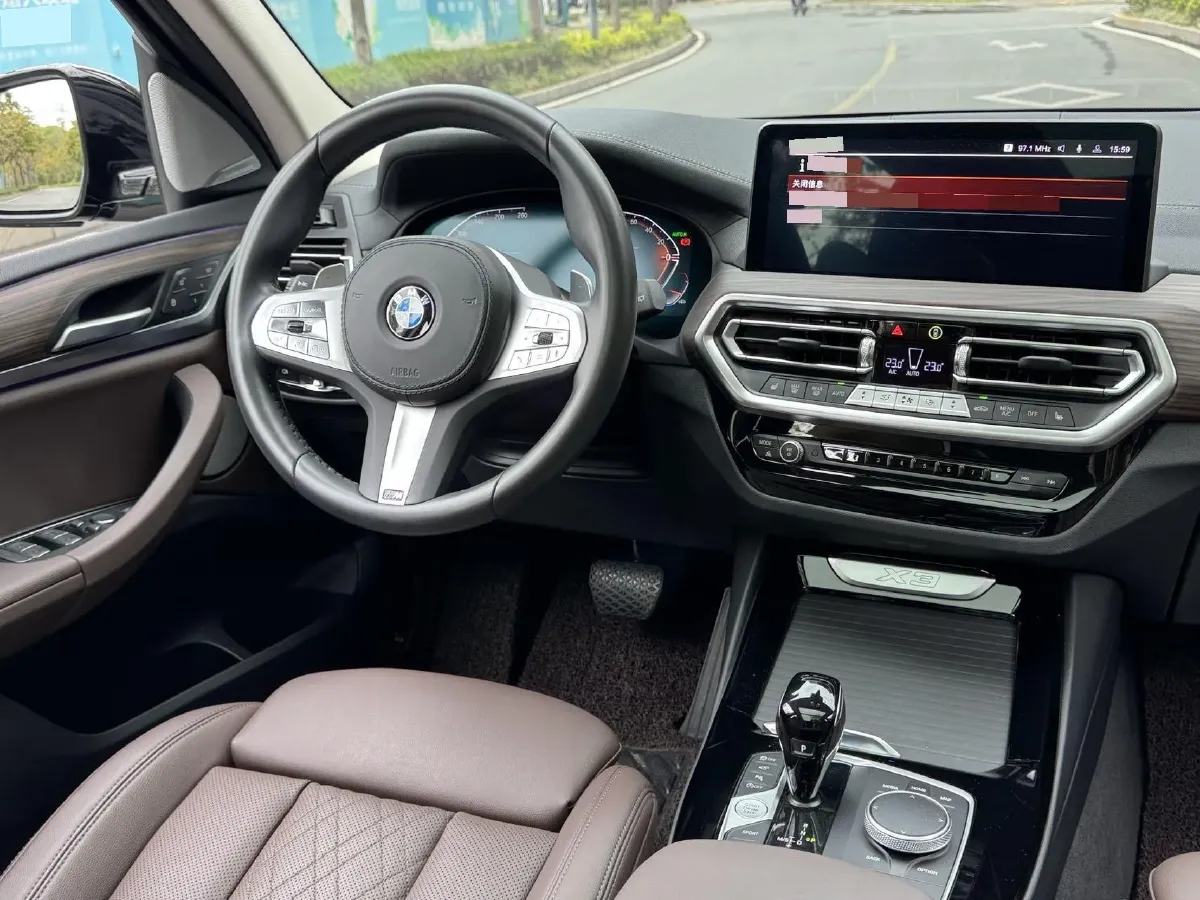 2023 BMW X3 2.0T 245HP L4 8AT,autocango,china used car exporter,china ev exporter,chinese used car exporter,chinese used ev exporter