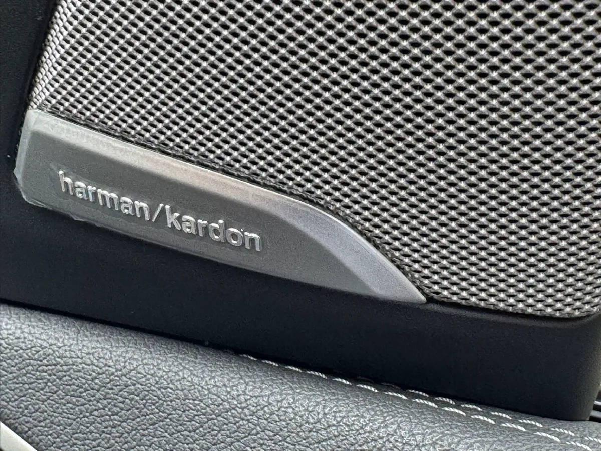 2023 BMW X3 2.0T 245HP L4 8AT,autocango,china used car exporter,china ev exporter,chinese used car exporter,chinese used ev exporter