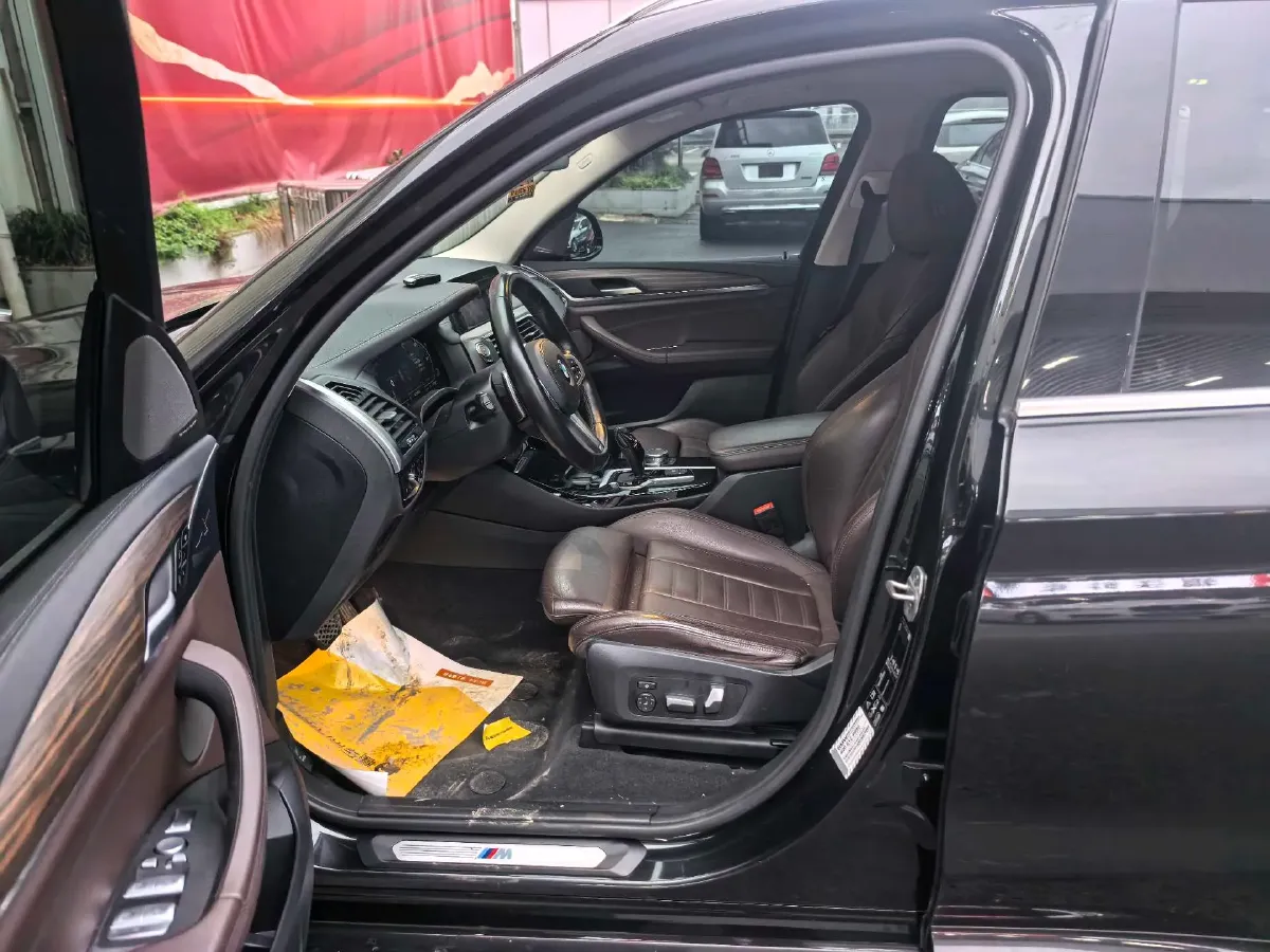 2021 BMW X3 2.0T 224HP L4 8AT,autocango,china used car exporter,china ev exporter,chinese used car exporter,chinese used ev exporter