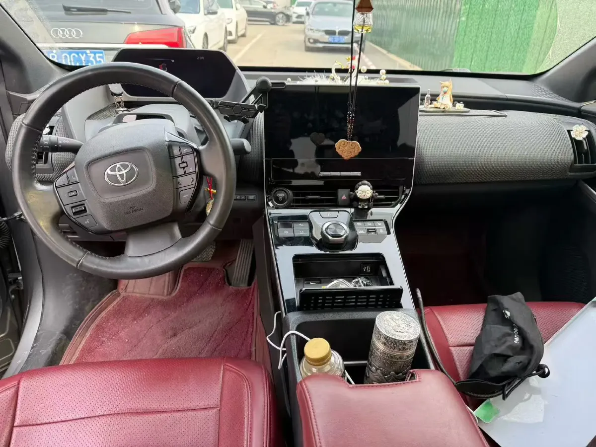 2022 Toyota bZ4X BEV 66.7KWH,autocango,china used car exporter,china ev exporter,chinese used car exporter,chinese used ev exporter