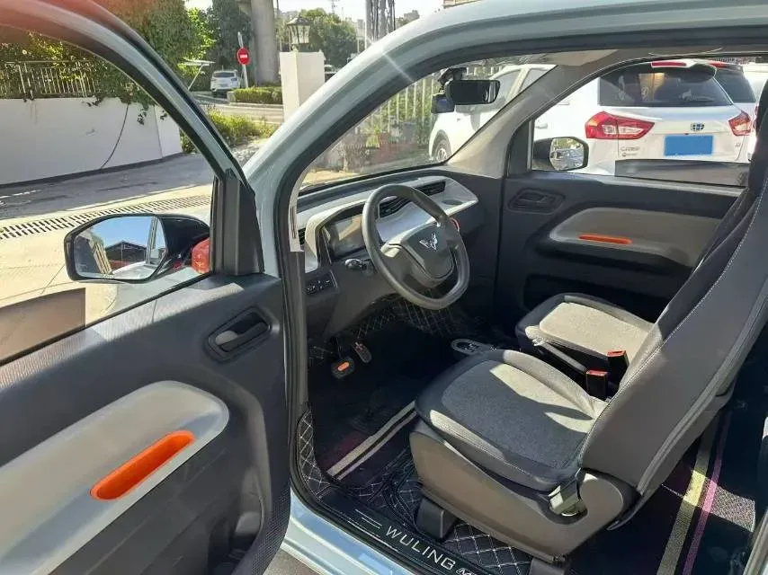 2022 WuLing HongGuang MINI EV BEV 9.3KWH,autocango,china used car exporter,china ev exporter,chinese used car exporter,chinese used ev exporter