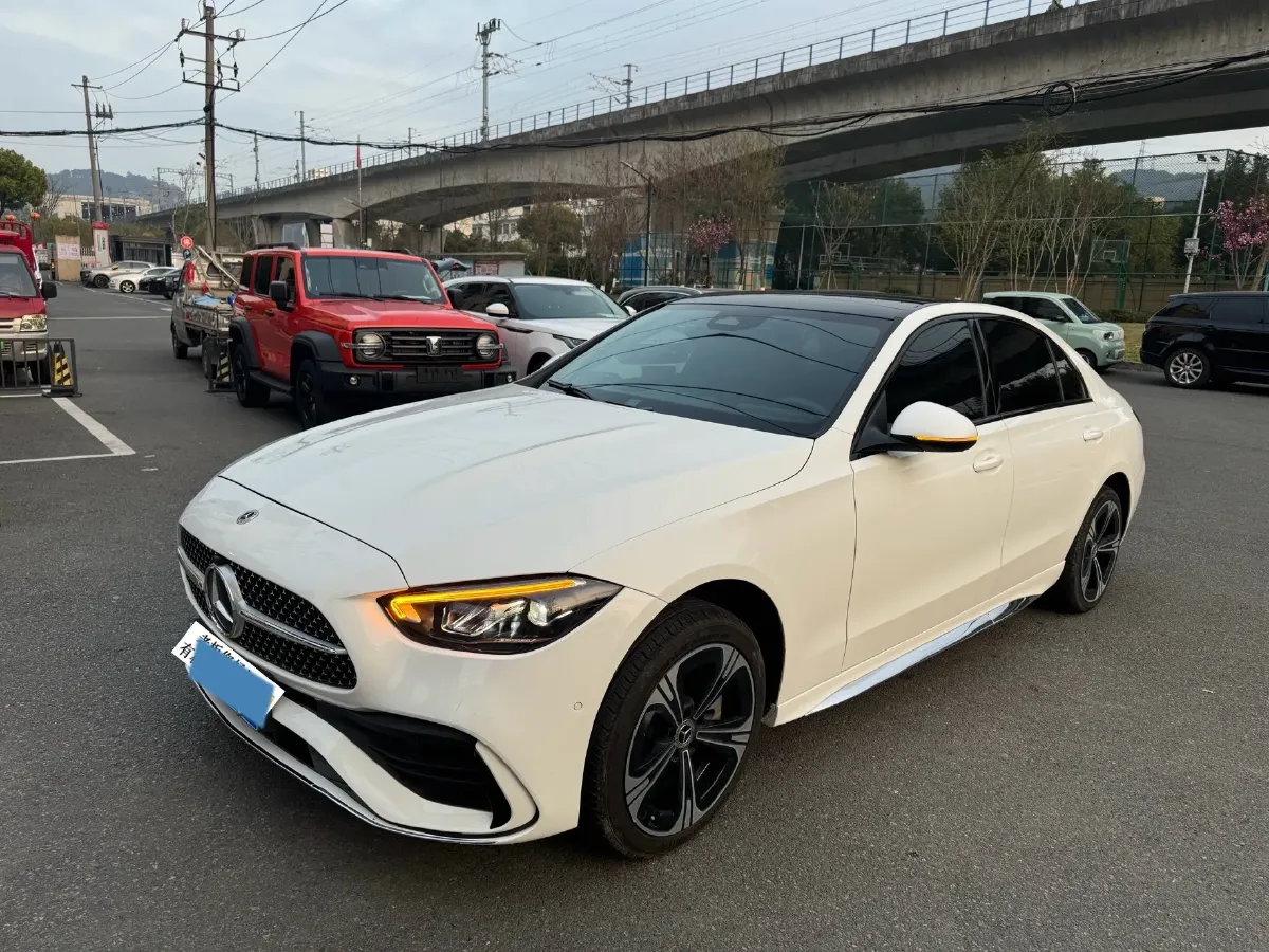 2022 Mercedes-Benz C Class 1.5T 204HP L4 9AT,autocango,china used car exporter,china ev exporter,chinese used car exporter,chinese used ev exporter