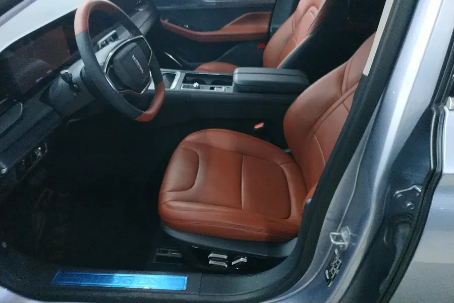 2022 Lincoln Z 2.0T 246HP L4 8AT,autocango,china used car exporter,china ev exporter,chinese used car exporter,chinese used ev exporter