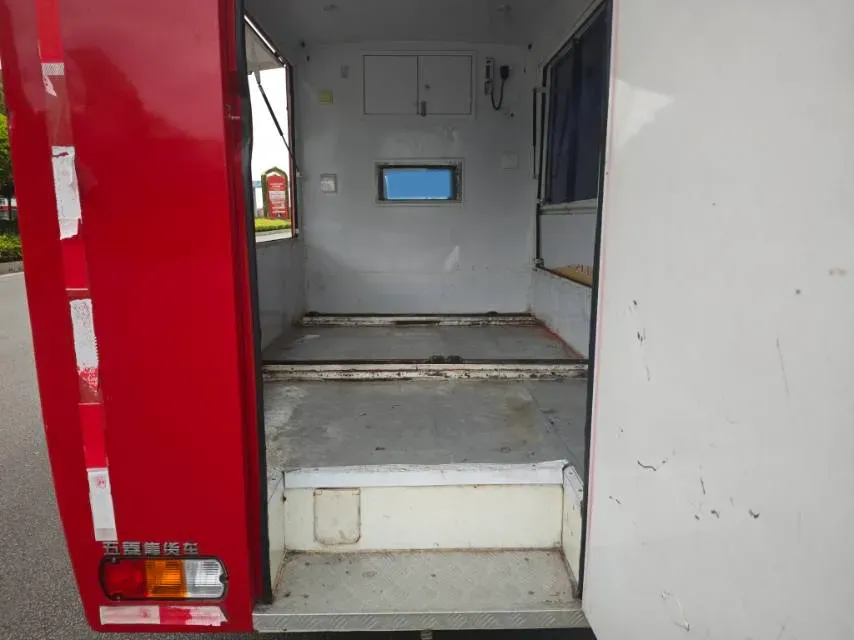 2020 WuLing HongGuang Plus 1.5L 99HP L4 6MT,autocango,china used car exporter,china ev exporter,chinese used car exporter,chinese used ev exporter