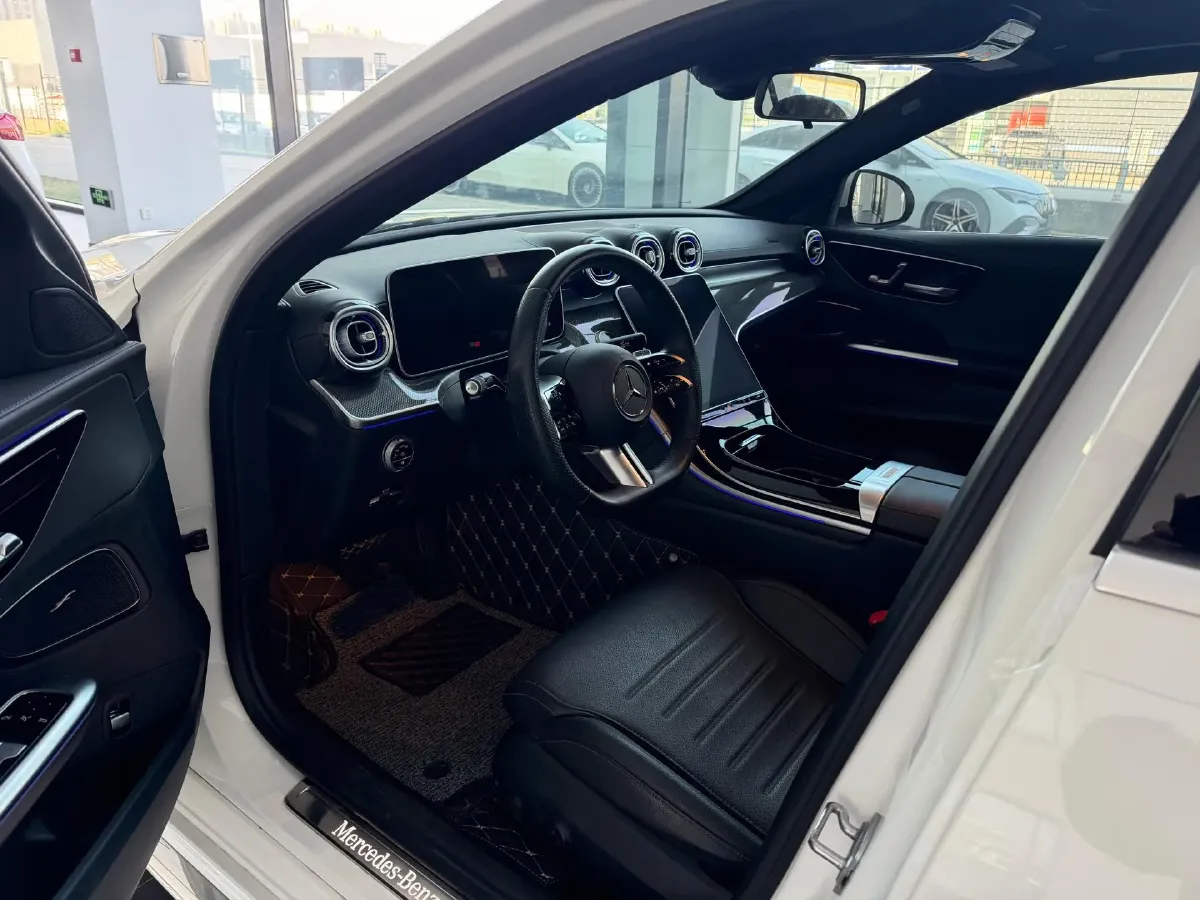 2024 Mercedes-Benz C Class 1.5T 204HP L4 9AT,autocango,china used car exporter,china ev exporter,chinese used car exporter,chinese used ev exporter