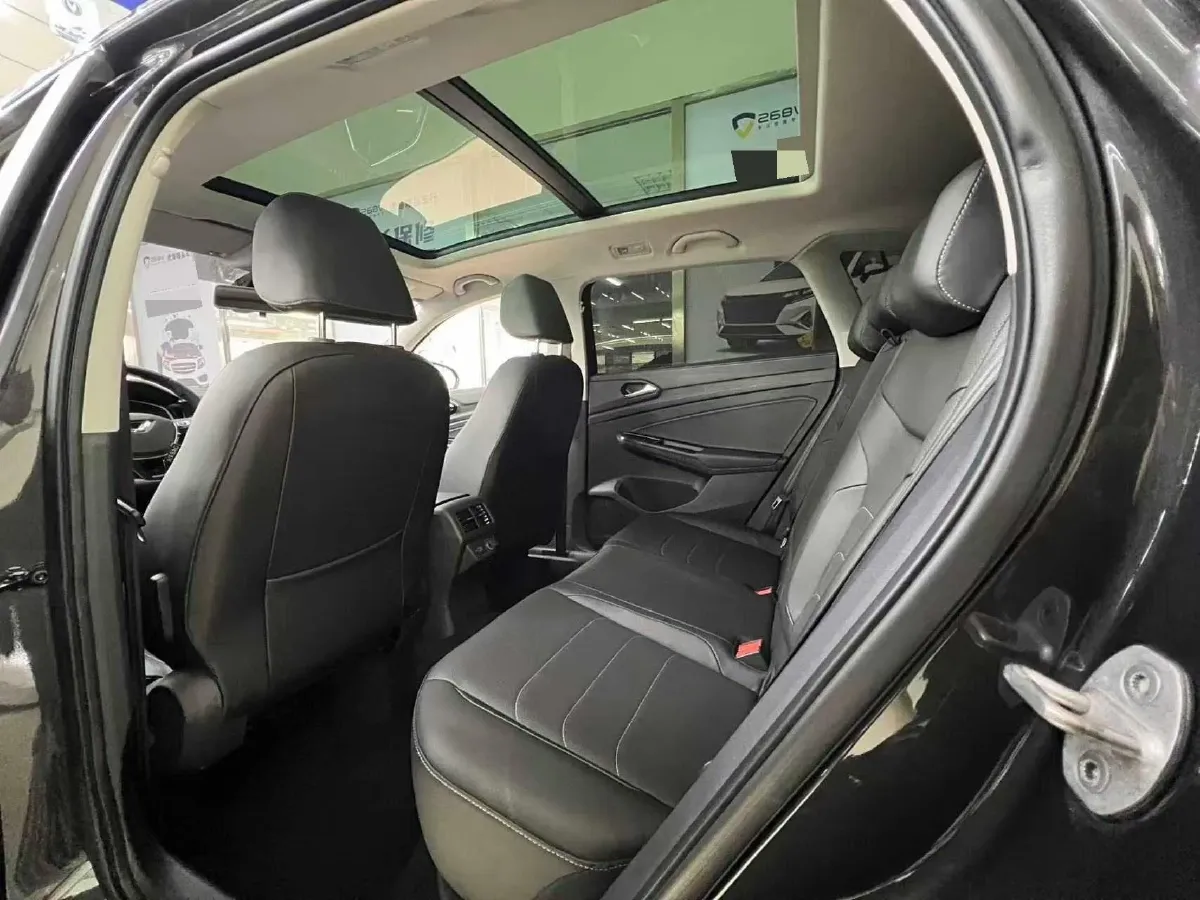 2022 Jetta VS7 1.4T 150HP L4 6AT,autocango,china used car exporter,china ev exporter,chinese used car exporter,chinese used ev exporter