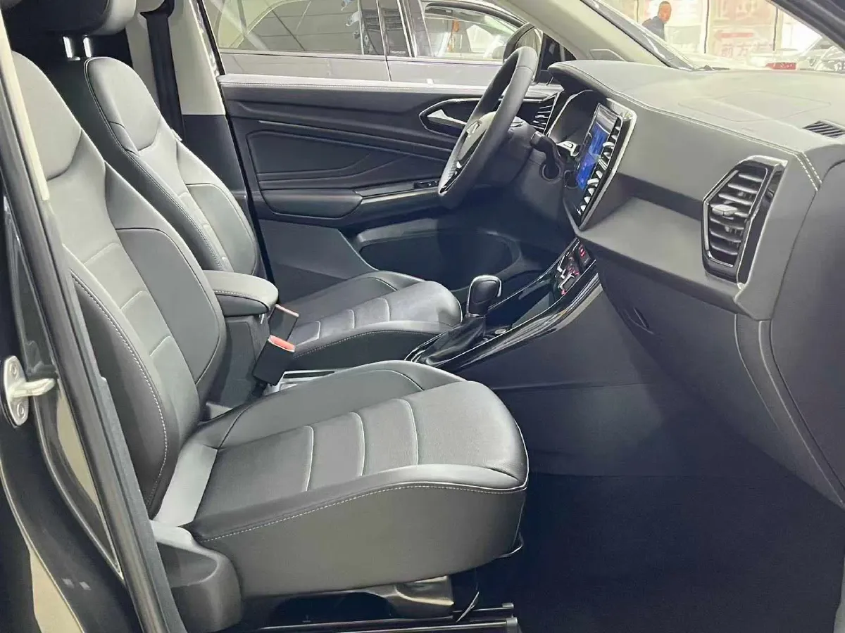 2022 Jetta VS7 1.4T 150HP L4 6AT,autocango,china used car exporter,china ev exporter,chinese used car exporter,chinese used ev exporter