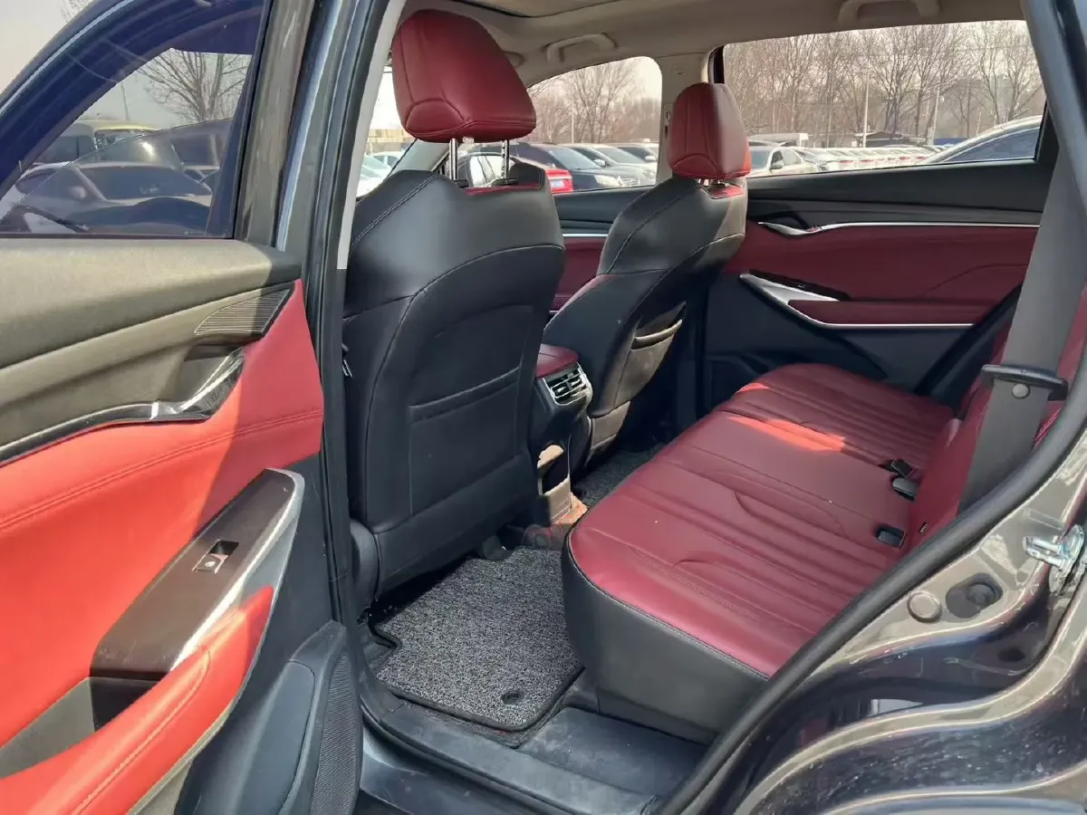 2021 ChangAn CS75 Plus 1.5T 178HP L4 6AT,autocango,china used car exporter,china ev exporter,chinese used car exporter,chinese used ev exporter