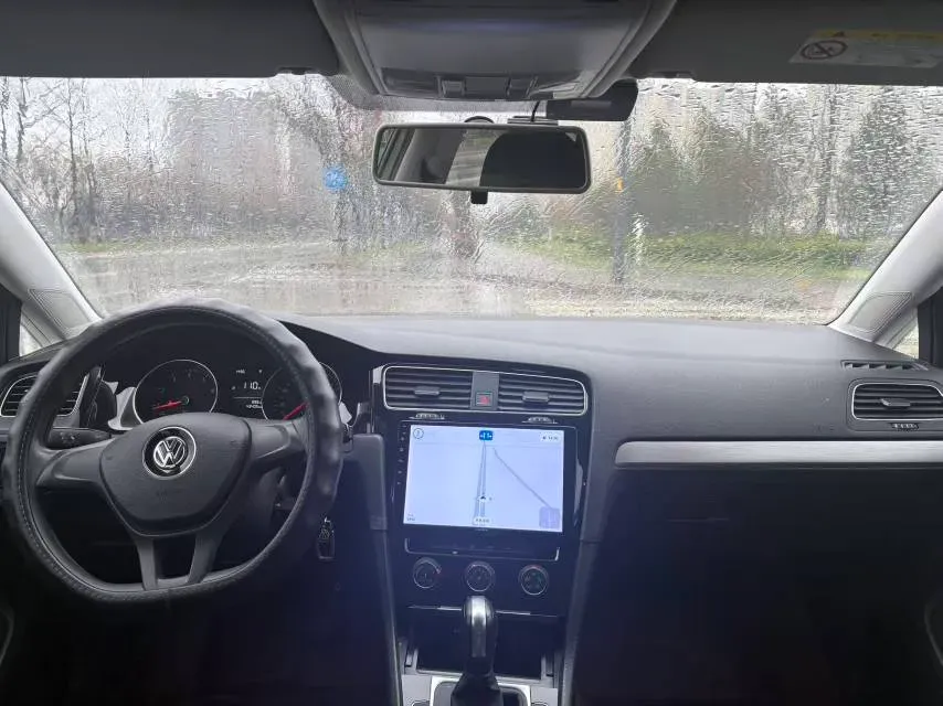 2018 Volkswagen Golf 1.6L 110HP L4 6AT,autocango,china used car exporter,china ev exporter,chinese used car exporter,chinese used ev exporter