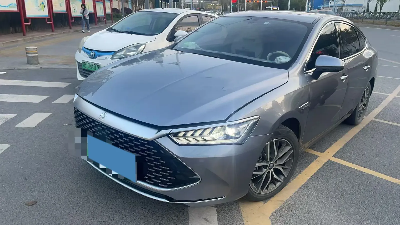 2021 Haval F7 1.5T 169HP L4 7DCT,autocango,china used car exporter,china ev exporter,chinese used car exporter,chinese used ev exporter