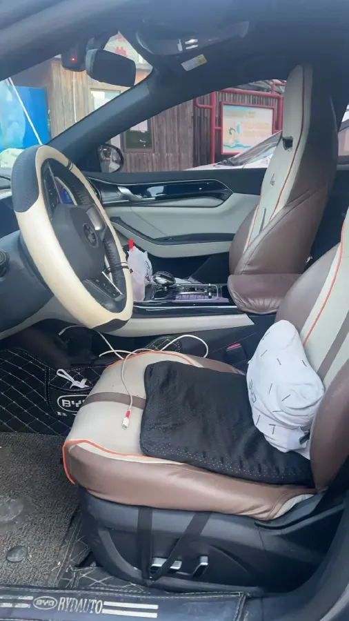 2021 Haval F7 1.5T 169HP L4 7DCT,autocango,china used car exporter,china ev exporter,chinese used car exporter,chinese used ev exporter