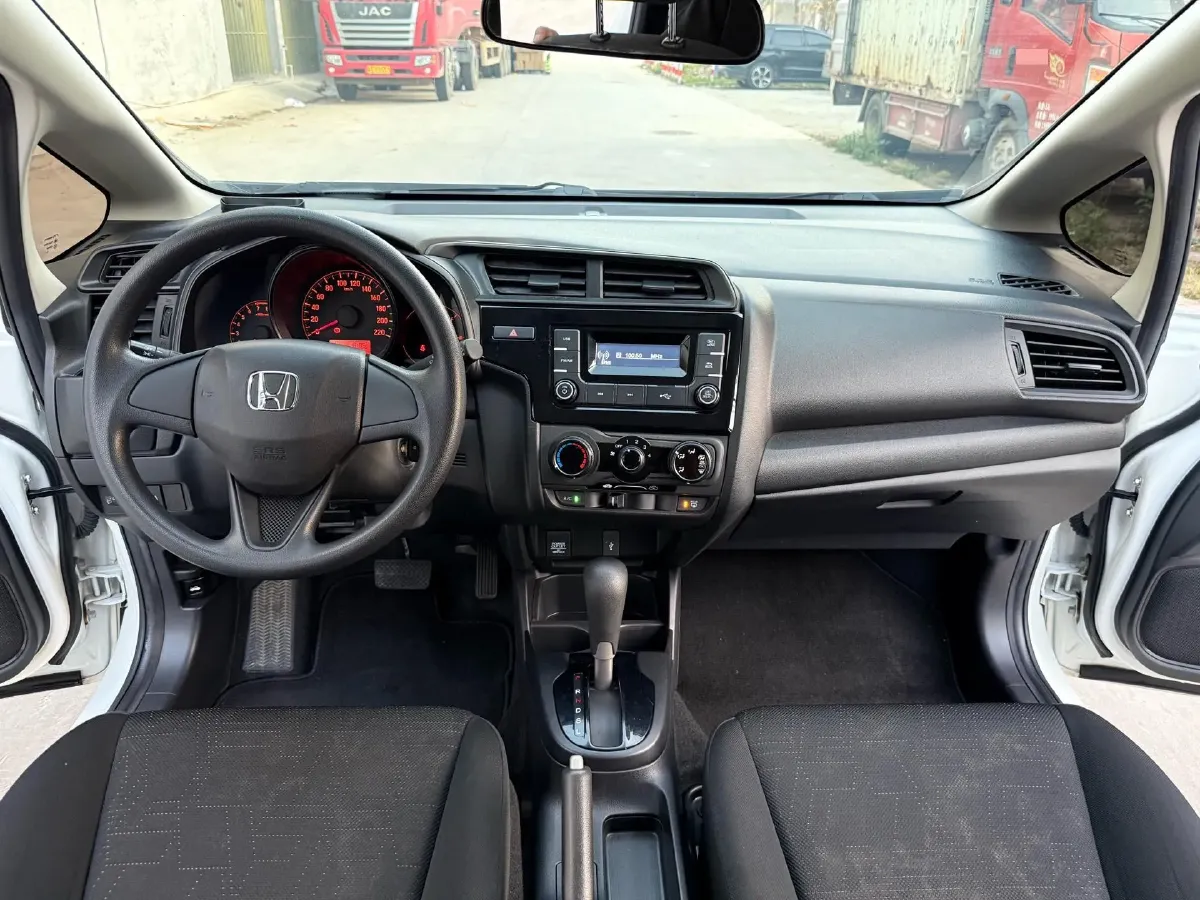 2020 Honda Fit 1.5L 131HP L4 CVT,autocango,china used car exporter,china ev exporter,chinese used car exporter,chinese used ev exporter