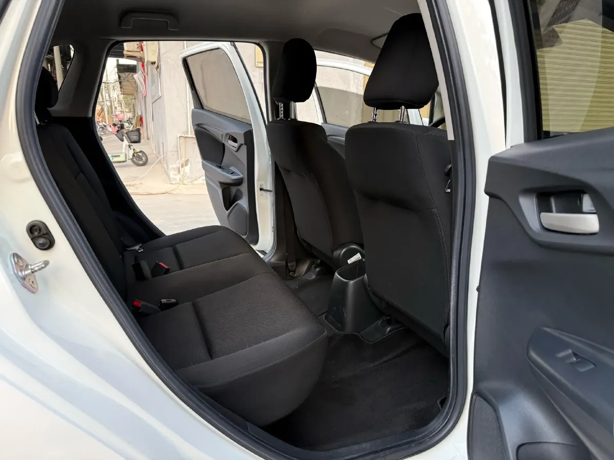 2020 Honda Fit 1.5L 131HP L4 CVT,autocango,china used car exporter,china ev exporter,chinese used car exporter,chinese used ev exporter