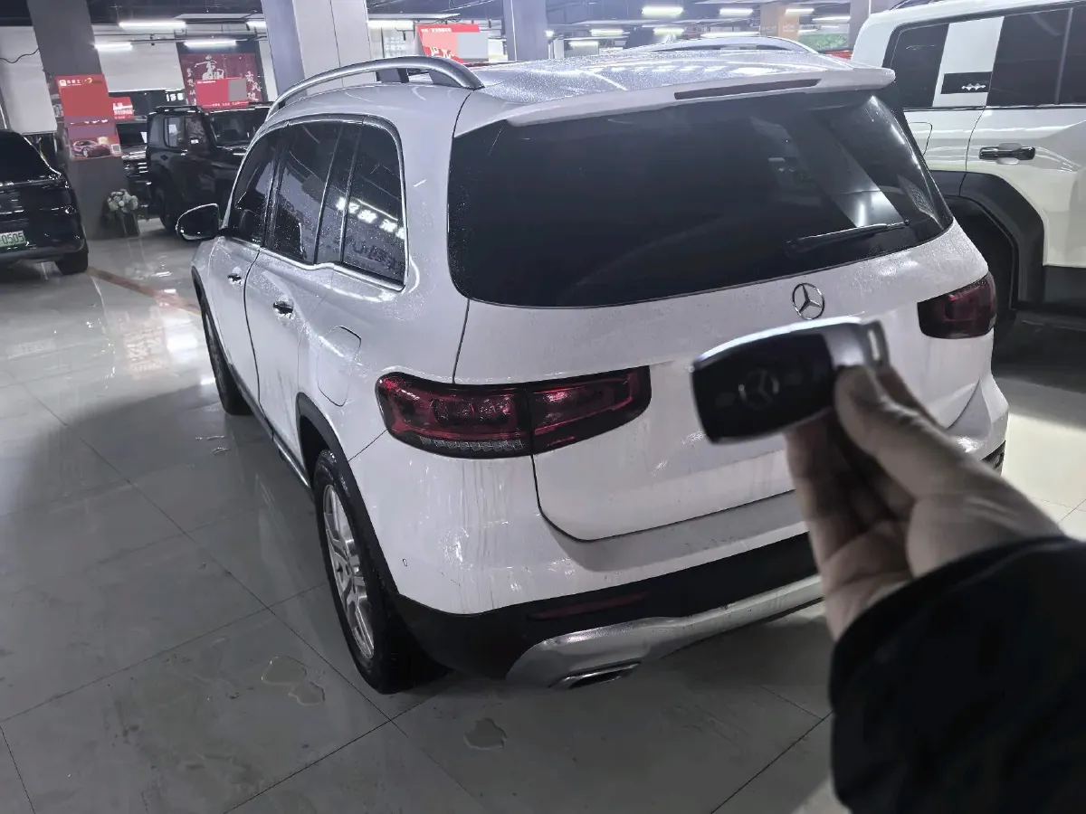 2022 Mercedes-Benz GLB Class 1.3T 163HP L4 7DCT,autocango,china used car exporter,china ev exporter,chinese used car exporter,chinese used ev exporter