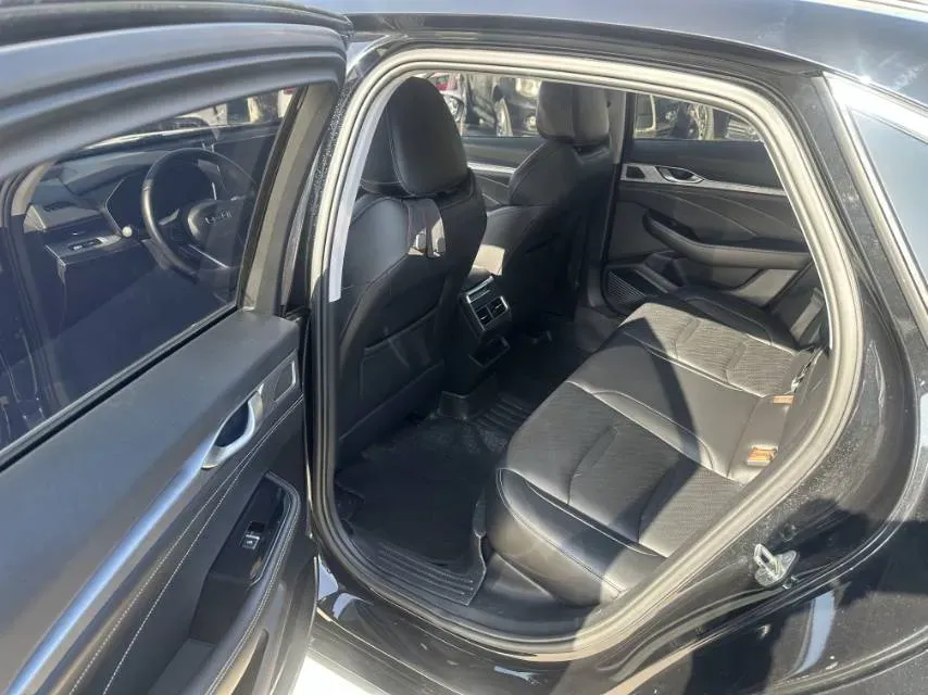 2021 Geely Preface 2.0T 190HP L4 7DCT,autocango,china used car exporter,china ev exporter,chinese used car exporter,chinese used ev exporter