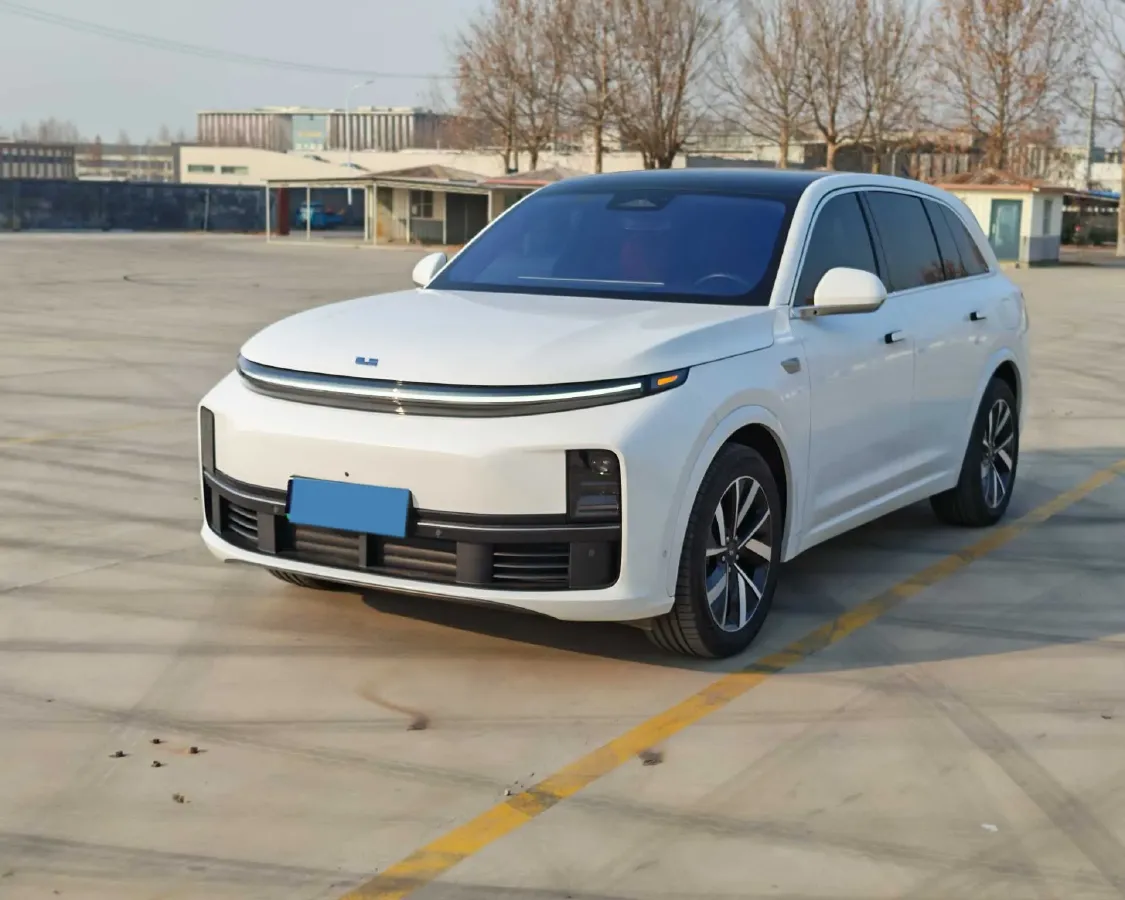 2023 Li L7 Range Extended 154HP REEV 40.9KWH,autocango,china used car exporter,china ev exporter,chinese used car exporter,chinese used ev exporter