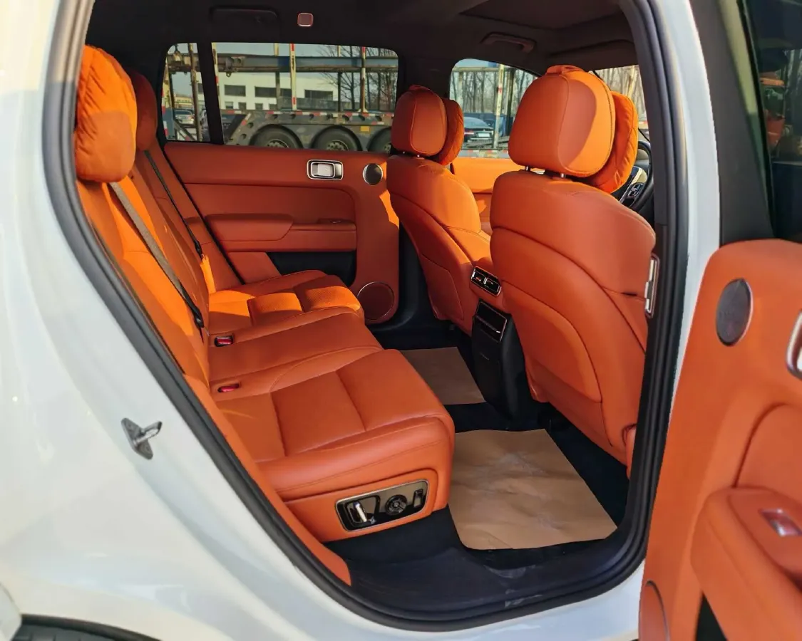 2023 Li L7 Range Extended 154HP REEV 40.9KWH,autocango,china used car exporter,china ev exporter,chinese used car exporter,chinese used ev exporter