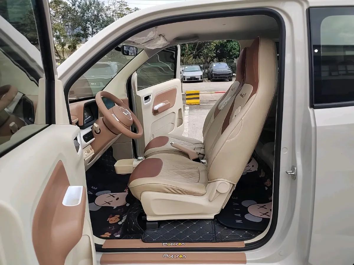 2024 WuLing HongGuang MINI EV BEV 17.3KWH,autocango,china used car exporter,china ev exporter,chinese used car exporter,chinese used ev exporter