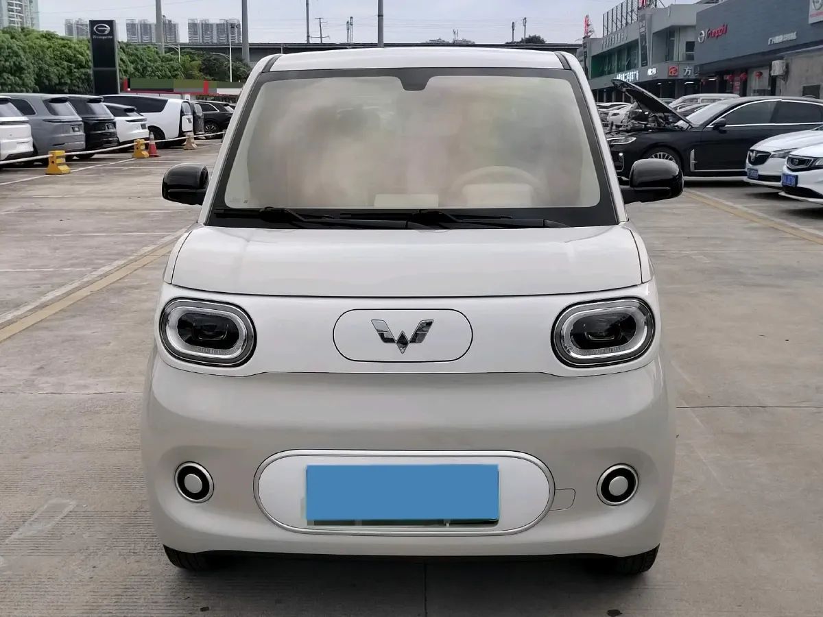 2024 WuLing HongGuang MINI EV BEV 17.3KWH,autocango,china used car exporter,china ev exporter,chinese used car exporter,chinese used ev exporter