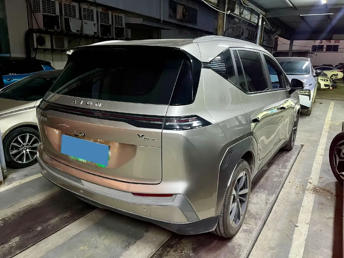 2023 GAC Trumpchi GS4 1.5T 177HP L4 6AT,autocango,china used car exporter,china ev exporter,chinese used car exporter,chinese used ev exporter