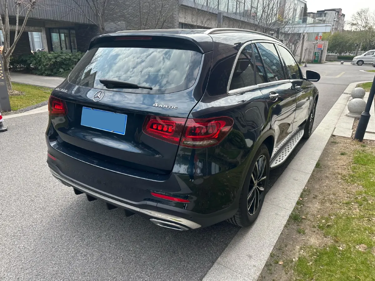 2020 Mercedes-Benz GLC Class 2.0T 258HP L4 9AT,autocango,china used car exporter,china ev exporter,chinese used car exporter,chinese used ev exporter