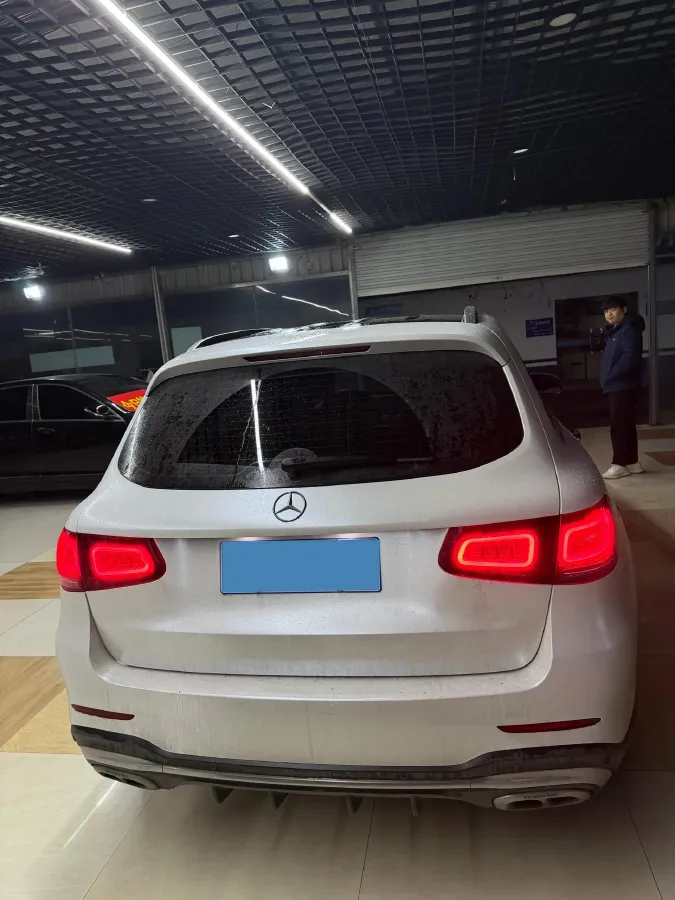 2021 Mercedes-Benz GLC Class 2.0T 258HP L4 9AT,autocango,china used car exporter,china ev exporter,chinese used car exporter,chinese used ev exporter