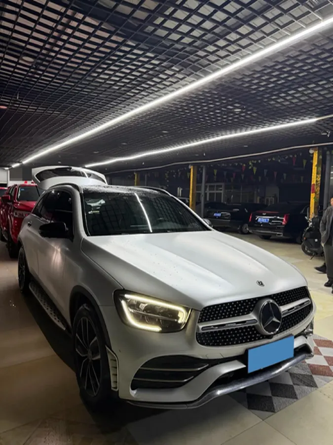 2021 Mercedes-Benz GLC Class 2.0T 258HP L4 9AT,autocango,china used car exporter,china ev exporter,chinese used car exporter,chinese used ev exporter