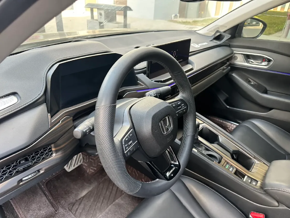 2023 Honda Accord 1.5T 192HP L4 CVT,autocango,china used car exporter,china ev exporter,chinese used car exporter,chinese used ev exporter