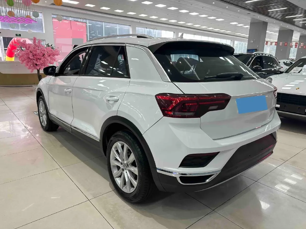 2020 Volkswagen T-Roc 1.4T 150HP L4 7DCT,autocango,china used car exporter,china ev exporter,chinese used car exporter,chinese used ev exporter