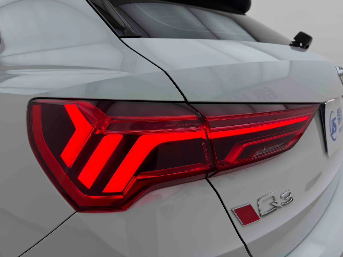 2021 Audi Q3 1.4T 150HP L4 7DCT,autocango,china used car exporter,china ev exporter,chinese used car exporter,chinese used ev exporter