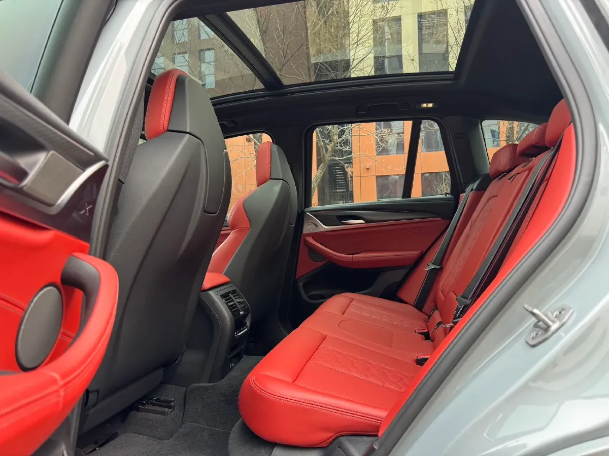 2022 BMW X3 M 3.0T 510HP L6 8AT,autocango,china used car exporter,china ev exporter,chinese used car exporter,chinese used ev exporter