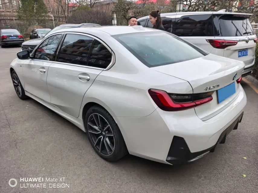 2023 BMW 3 Series 2.0T 156HP L4 8AT,autocango,china used car exporter,china ev exporter,chinese used car exporter,chinese used ev exporter