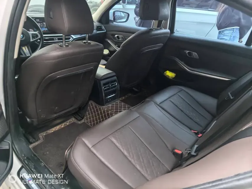 2023 BMW 3 Series 2.0T 156HP L4 8AT,autocango,china used car exporter,china ev exporter,chinese used car exporter,chinese used ev exporter