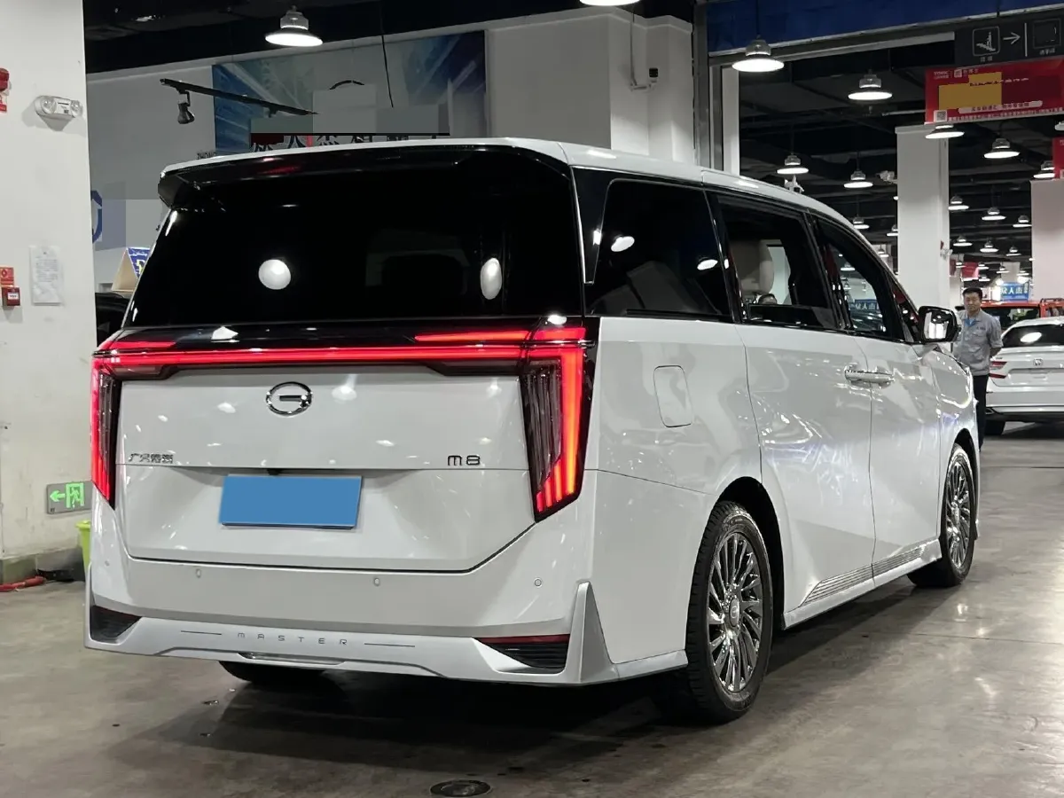 2023 GAC Trumpchi M8 2.0T 252HP L4 8AT,autocango,china used car exporter,china ev exporter,chinese used car exporter,chinese used ev exporter