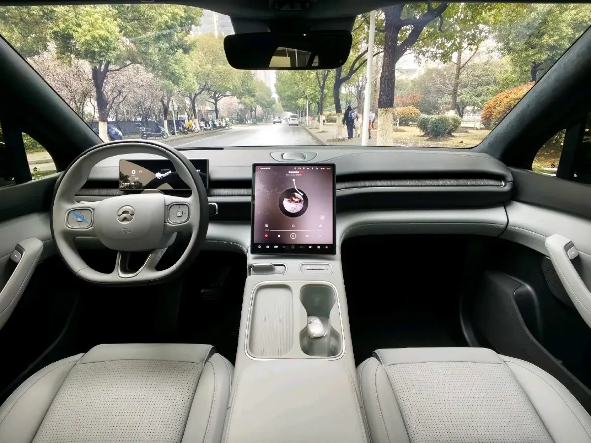 2025 NIO ES6 BEV,autocango,china used car exporter,china ev exporter,chinese used car exporter,chinese used ev exporter