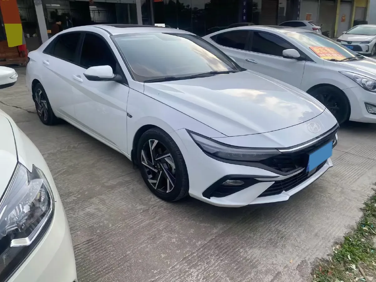 2023 Hyundai Elantra 1.5L 115HP L4 CVT,autocango,china used car exporter,china ev exporter,chinese used car exporter,chinese used ev exporter