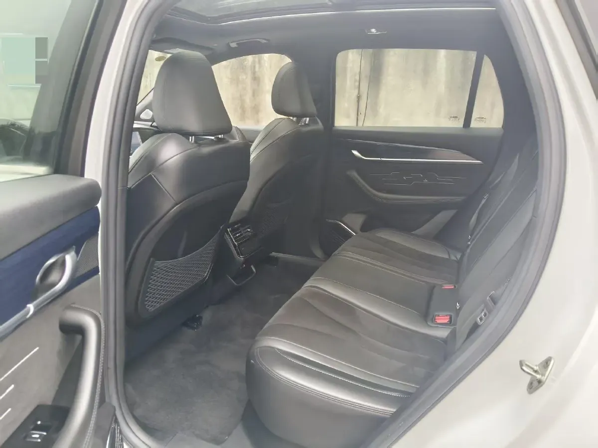 2024 Geely Monjaro 2.0T 238HP L4 8AT,autocango,china used car exporter,china ev exporter,chinese used car exporter,chinese used ev exporter