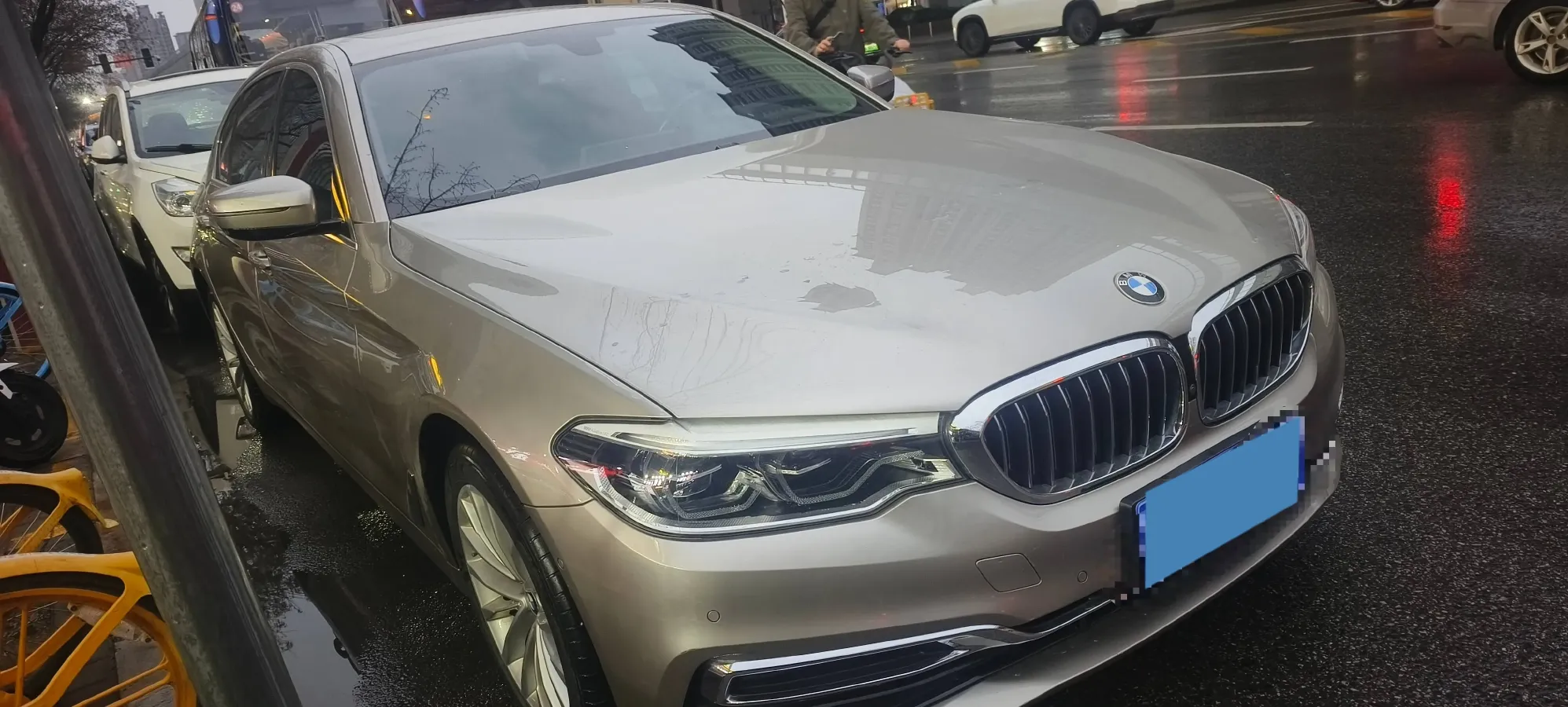 2020 BMW 5 Series 2.0T 252HP L4 8AT,autocango,china used car exporter,china ev exporter,chinese used car exporter,chinese used ev exporter