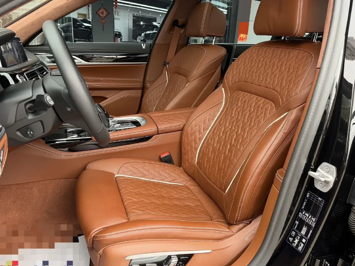 2021 BMW 7 Series 3.0T 340HP L6 8AT,autocango,china used car exporter,china ev exporter,chinese used car exporter,chinese used ev exporter