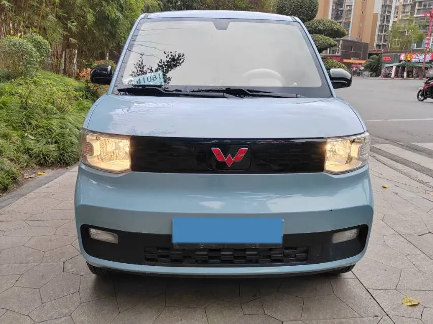 2021 WuLing HongGuang MINI EV BEV 13.8KWH,autocango,china used car exporter,china ev exporter,chinese used car exporter,chinese used ev exporter